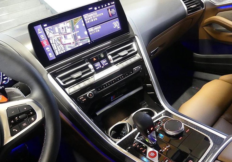BMW 8시리즈 4.4 그란쿠페 컴페티션 사진 14