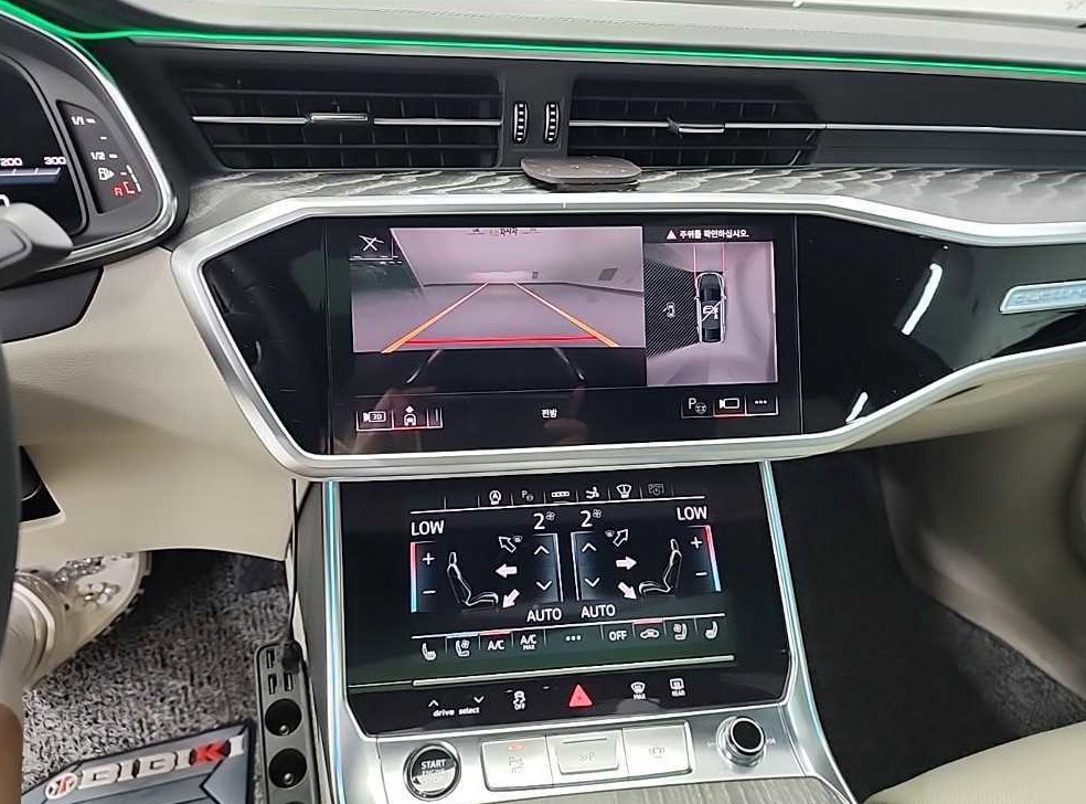 아우디 A7 55 TFSI 콰트로 프리미엄 사진 10