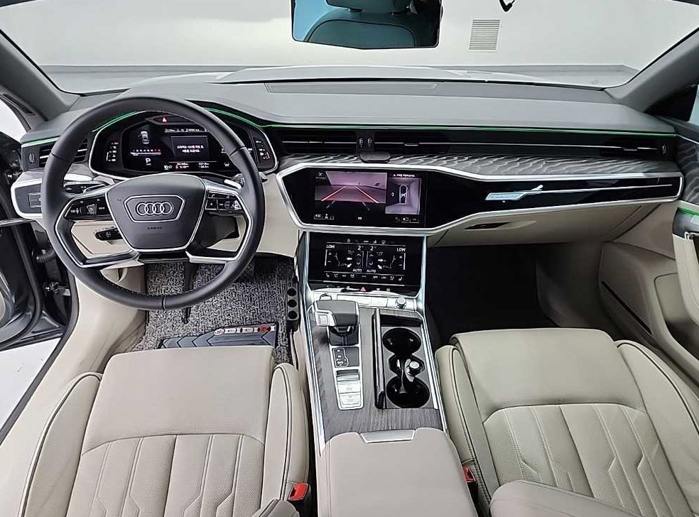 아우디 A7 55 TFSI 콰트로 프리미엄 사진 7