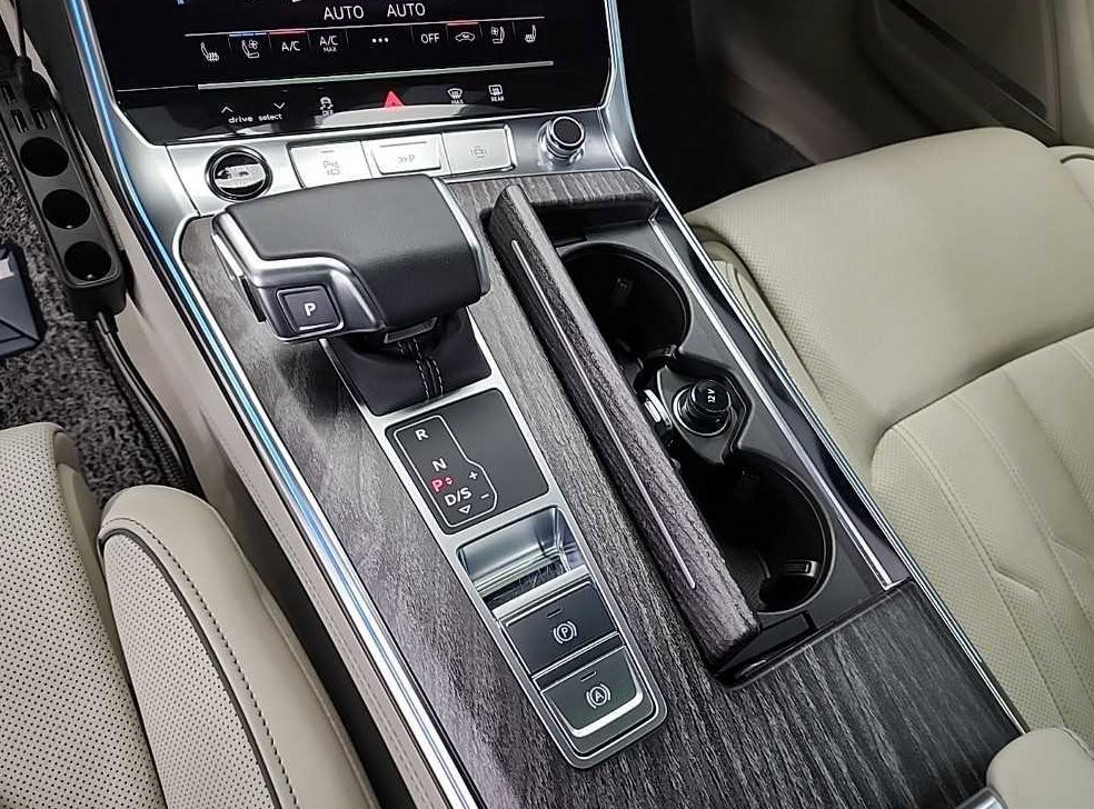 아우디 A7 55 TFSI 콰트로 프리미엄 사진 8