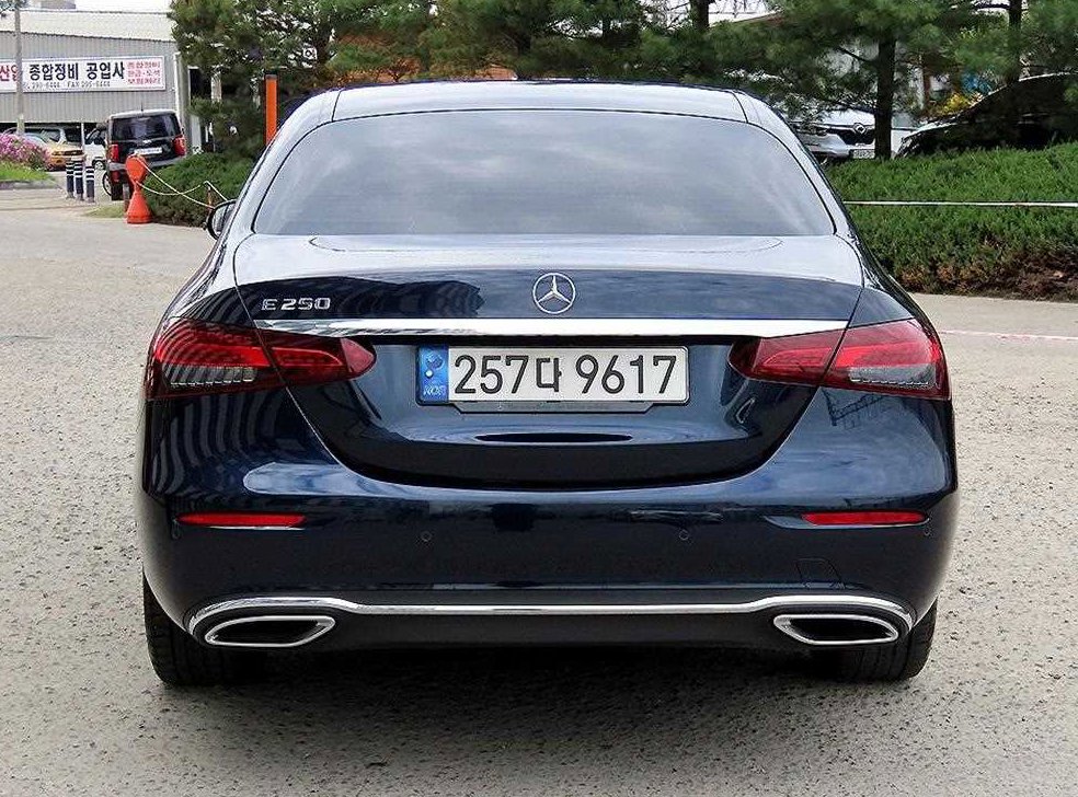 벤츠 E 클래스 E250 아방가르드 사진 4