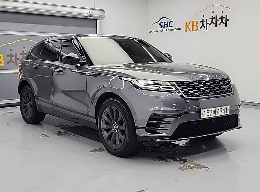 랜드로버 레인지로버 벨라 3.0 D300 R-다이나믹 SE 사진 4