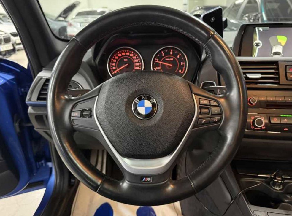 BMW 1시리즈 118d 어반 팩 1 사진 12