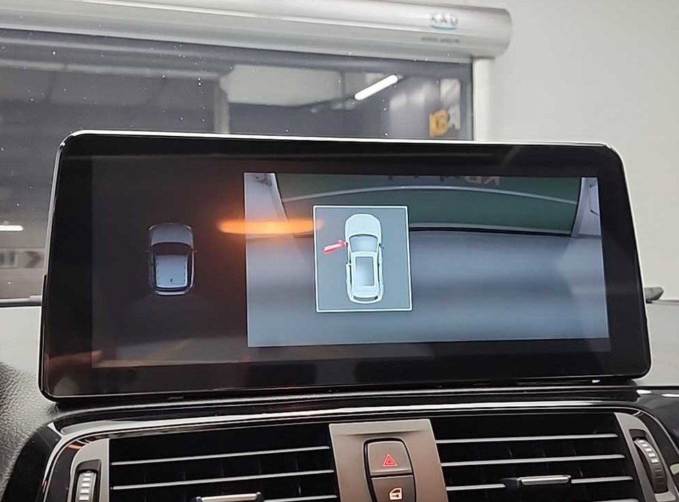BMW 1시리즈 118d 스포츠 사진 15