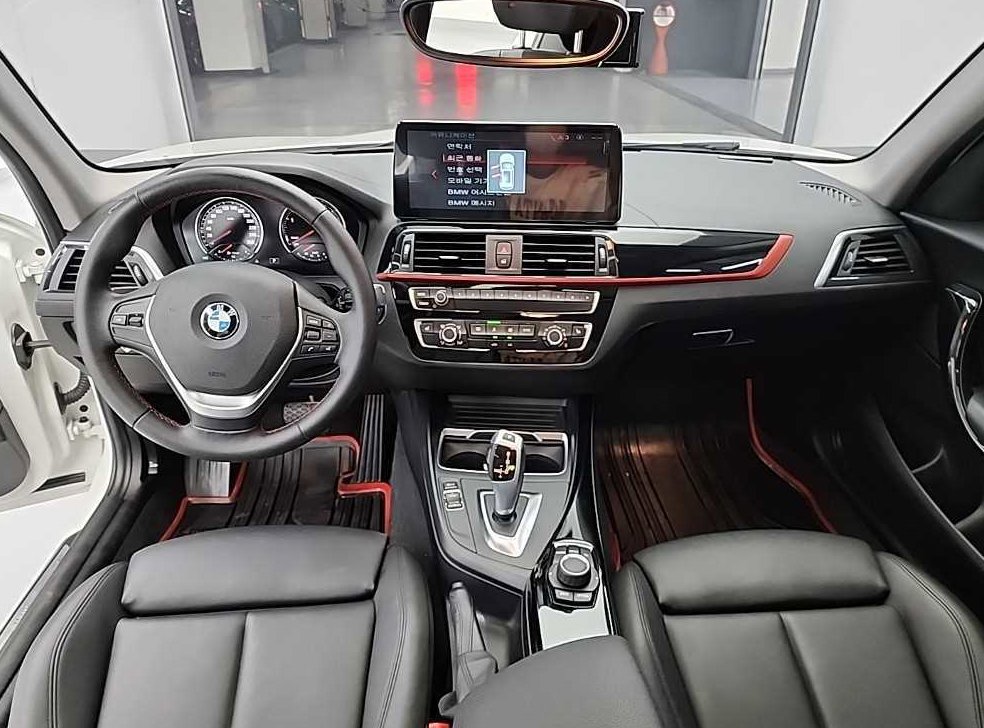 BMW 1시리즈 118d 스포츠 사진 7