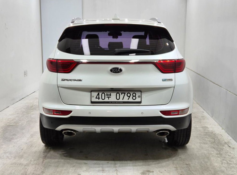 기아 스포티지 디젤 2.0 2WD 프레스티지 사진 3