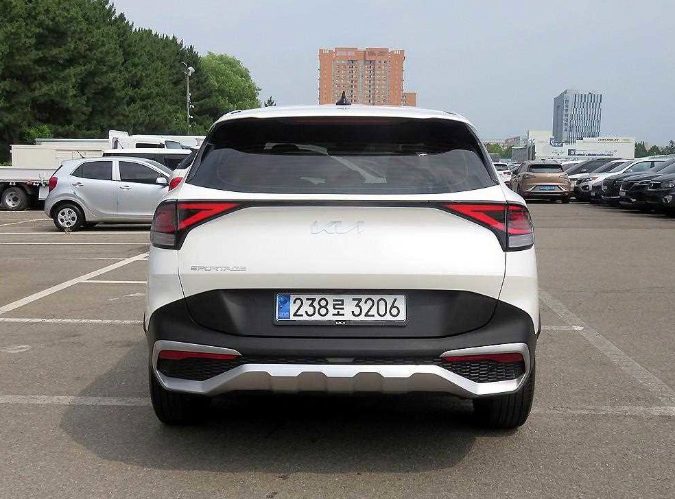 기아 스포티지 1.6 가솔린 2WD 사진 3