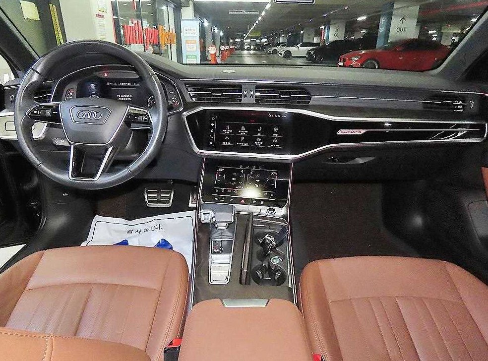 아우디 A6 45 TFSI 콰트로 프리미엄 사진 10