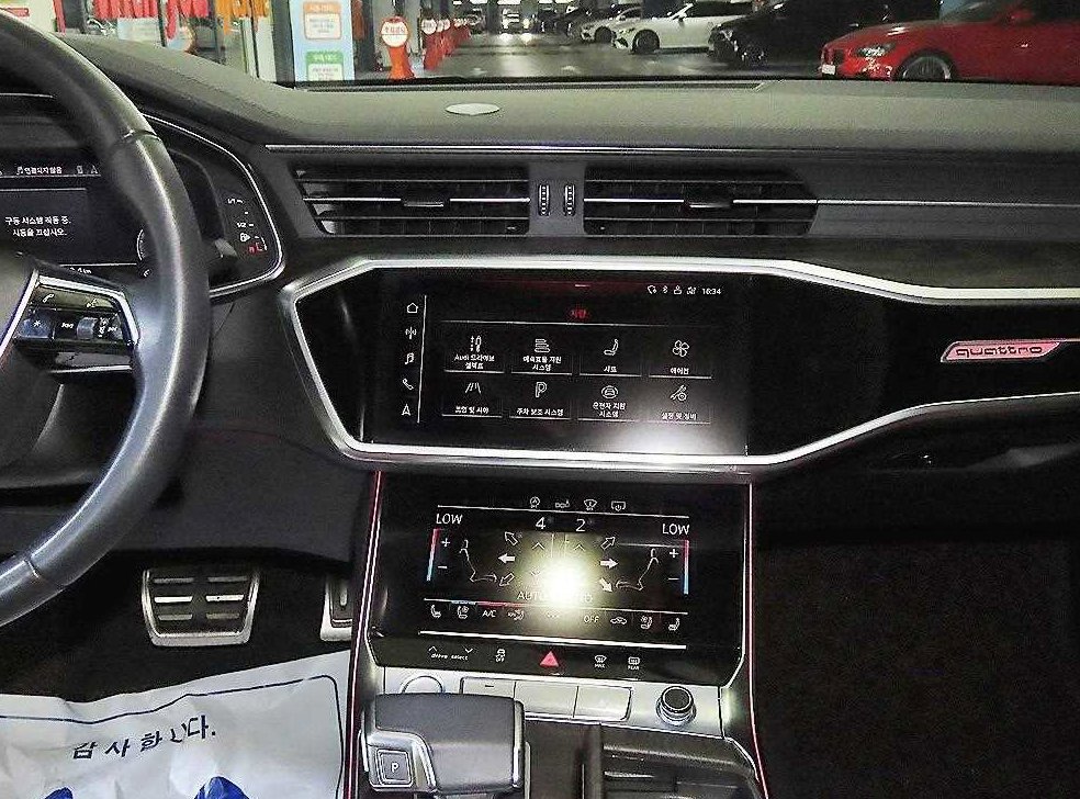 아우디 A6 45 TFSI 콰트로 프리미엄 사진 11