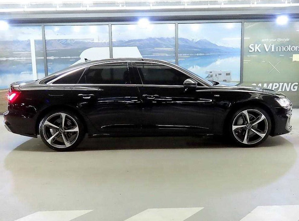 아우디 A6 45 TFSI 콰트로 프리미엄 사진 3