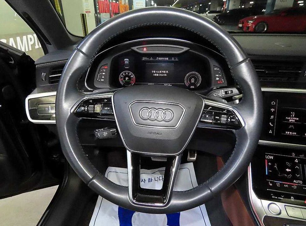 아우디 A6 45 TFSI 콰트로 프리미엄 사진 8