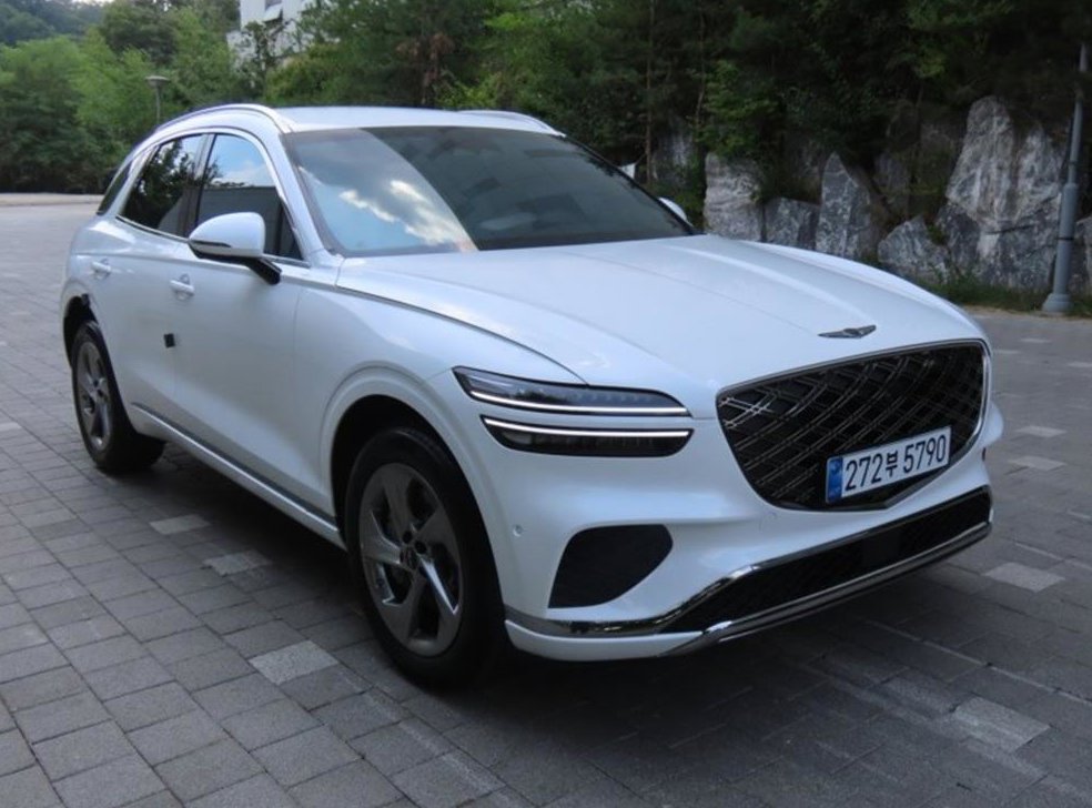 제네시스 GV70 2.5T 가솔린 AWD 사진 2