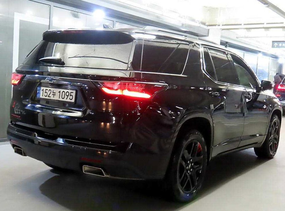 쉐보레 트래버스 3.6 AWD 레드라인 사진 4