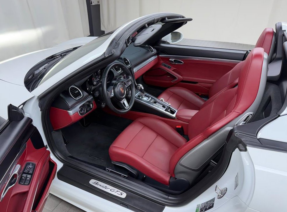 포르쉐 718 2.5 GTS 사진 10