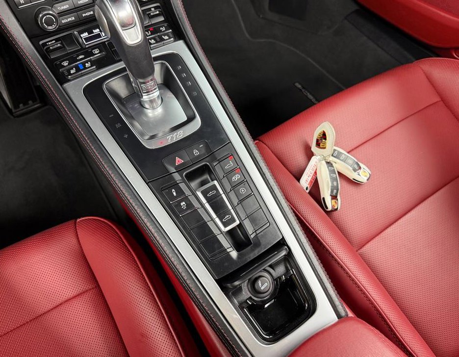 포르쉐 718 2.5 GTS 사진 11