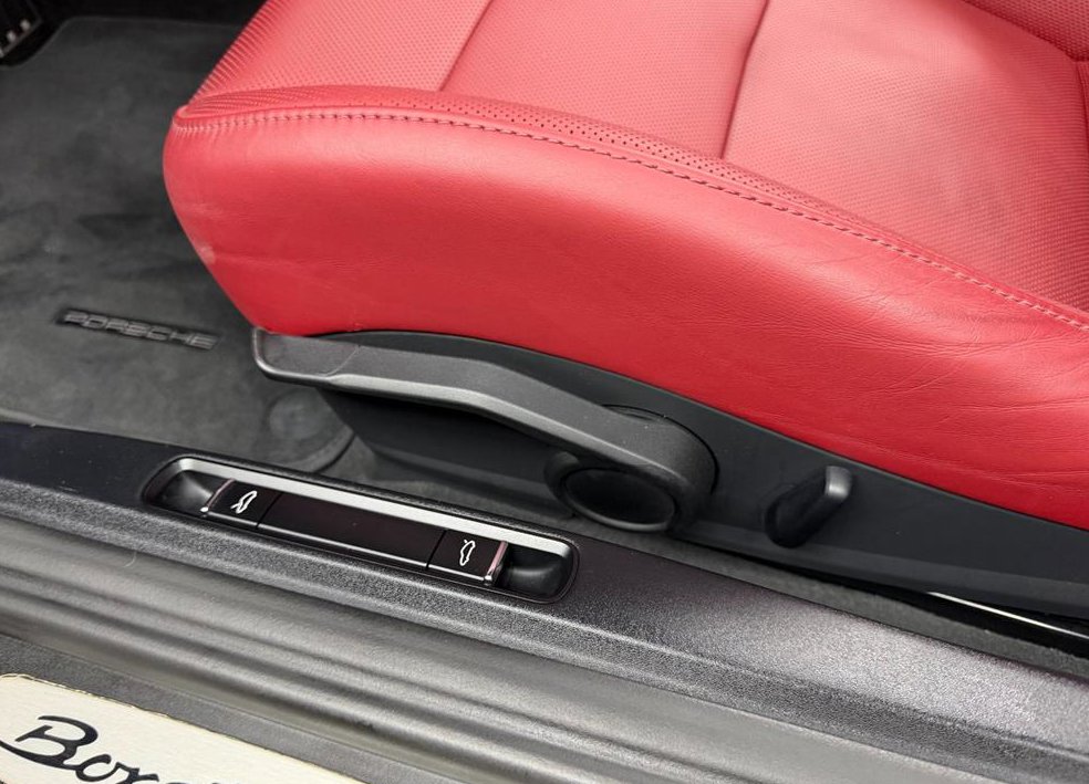 포르쉐 718 2.5 GTS 사진 12