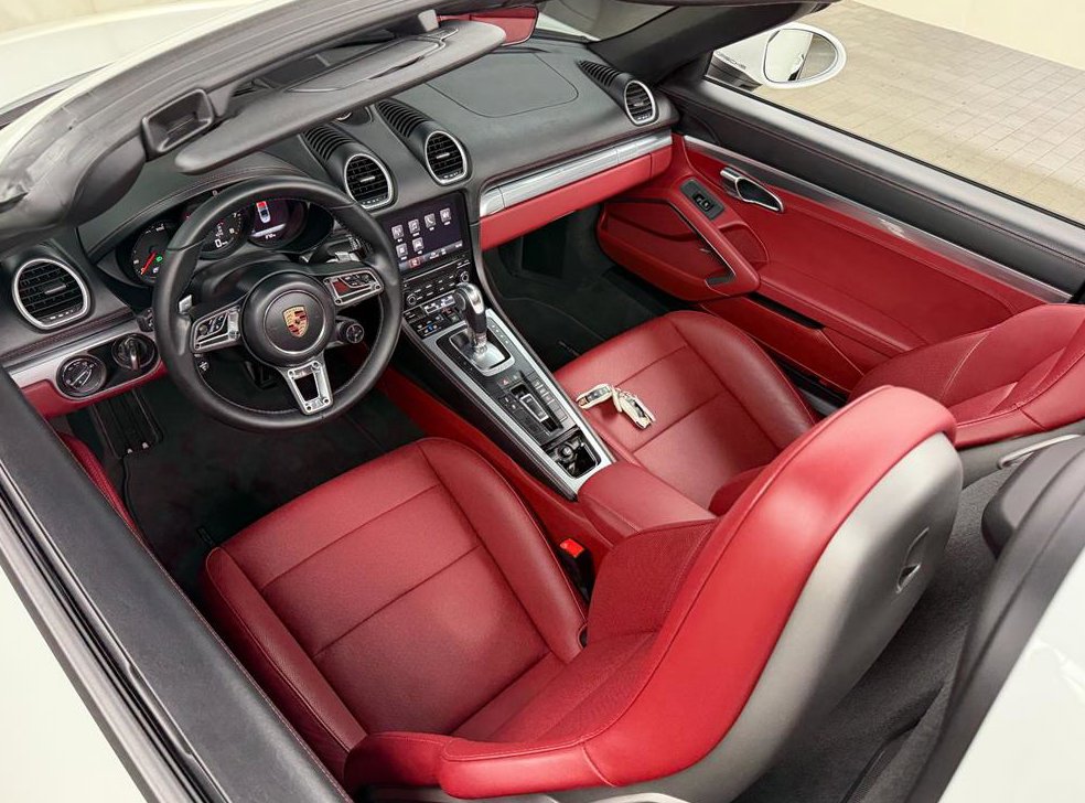 포르쉐 718 2.5 GTS 사진 9
