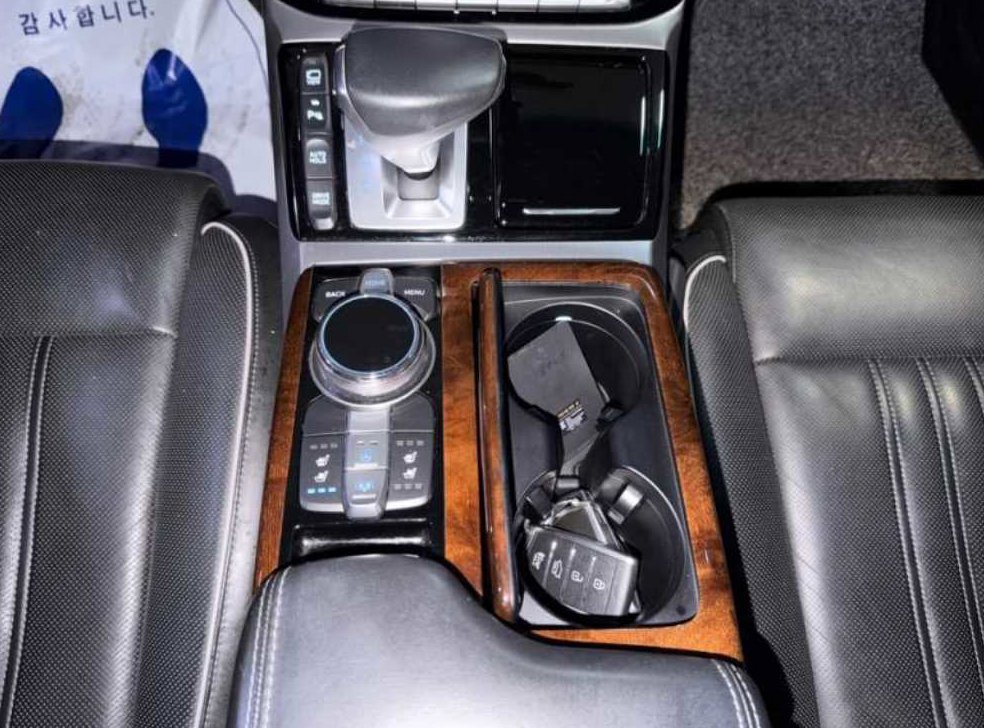 제네시스 EQ900 3.8 GDI AWD 사진 12