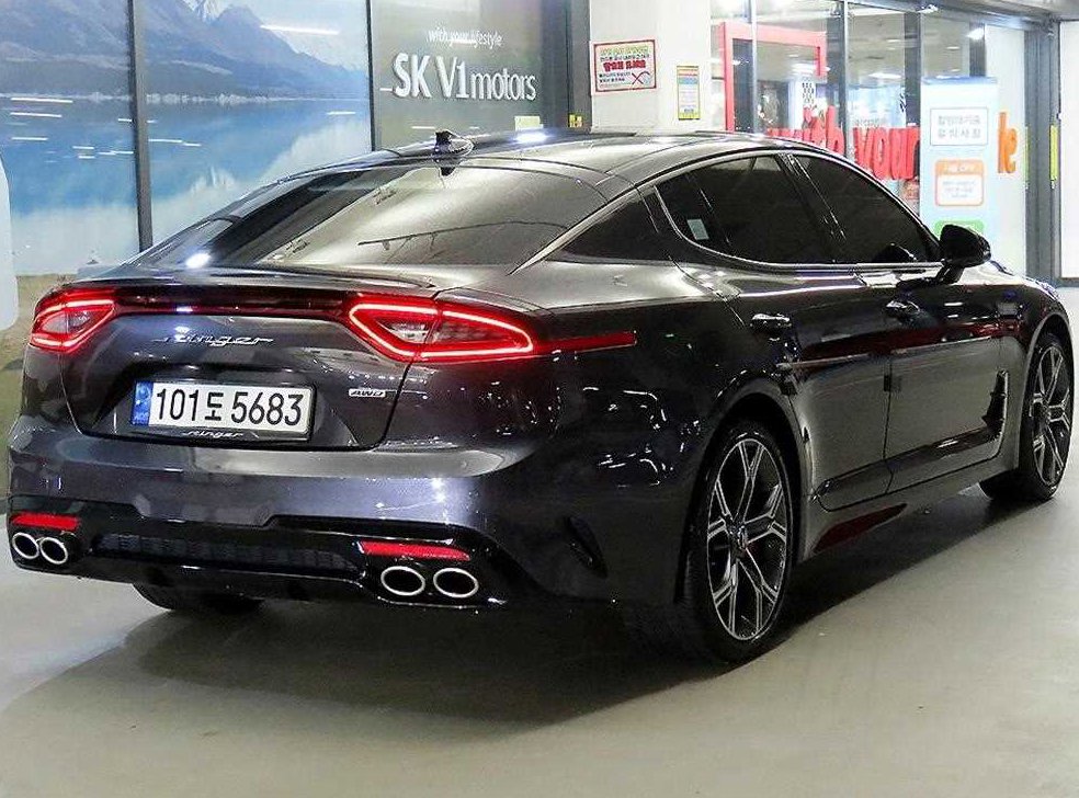 기아 스팅어 가솔린 2.0 터보 AWD 사진 4