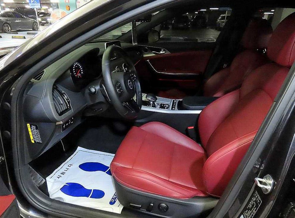 기아 스팅어 가솔린 2.0 터보 AWD 사진 6