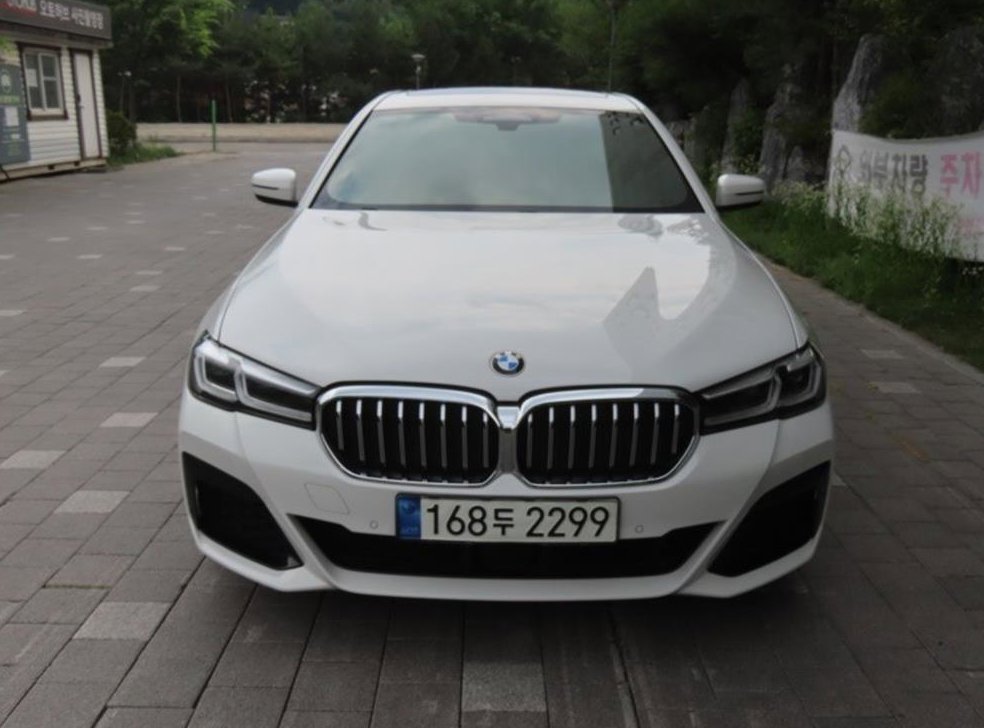 BMW 5시리즈 523d M 스포츠