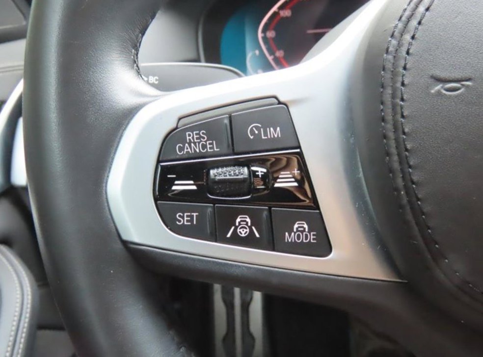BMW 5시리즈 523d M 스포츠 사진 11