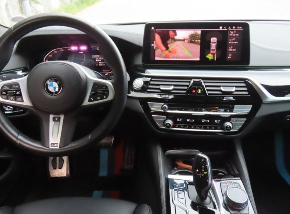 BMW 5시리즈 523d M 스포츠 사진 16