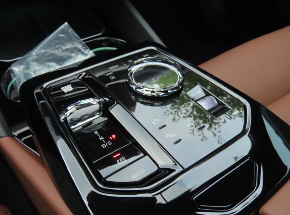 BMW 5시리즈 530i xDrive 사진 6