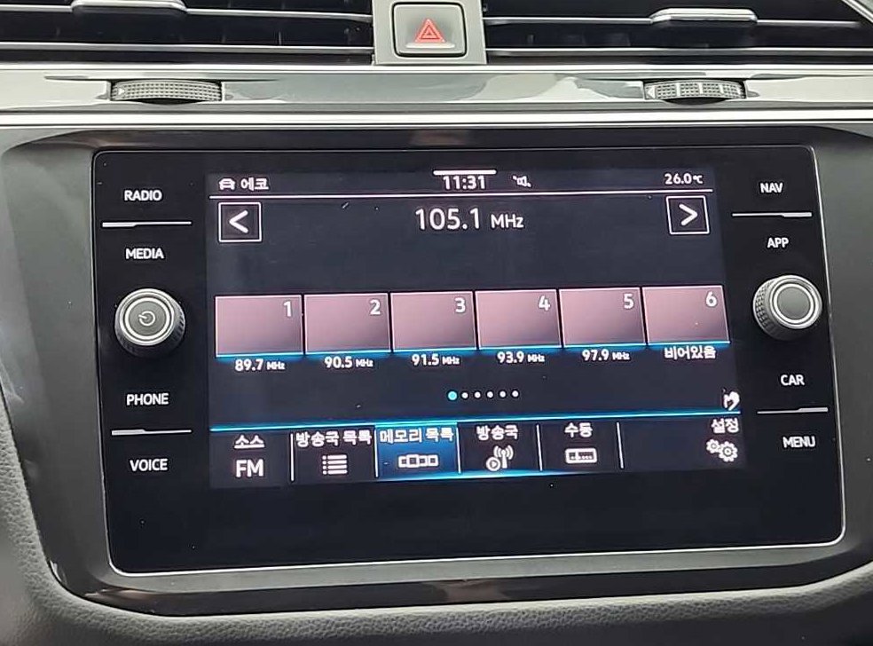 폭스바겐 티구안 2.0 TDI 프리미엄 사진 13