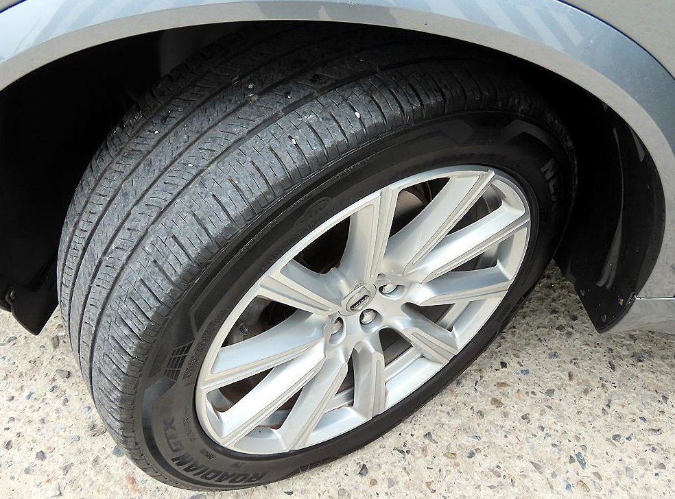 볼보 XC90 2.0 D5 AWD 사진 20