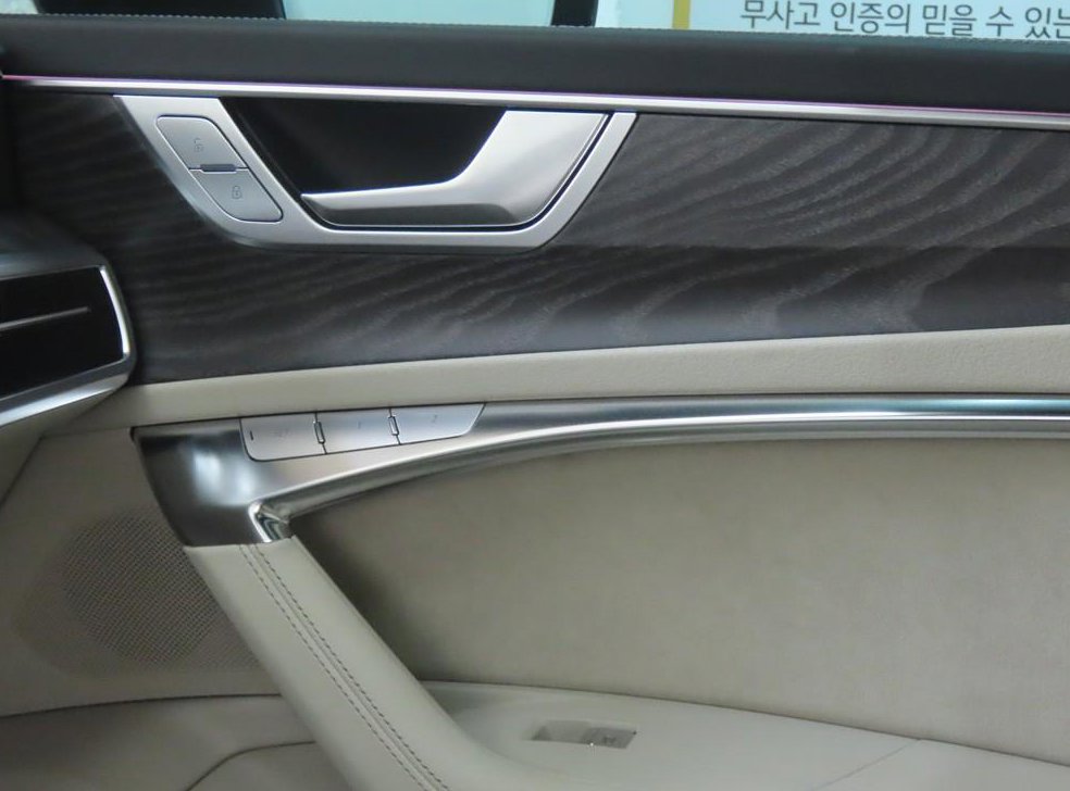 아우디 A7 55 TFSI 콰트로 프리미엄 사진 15