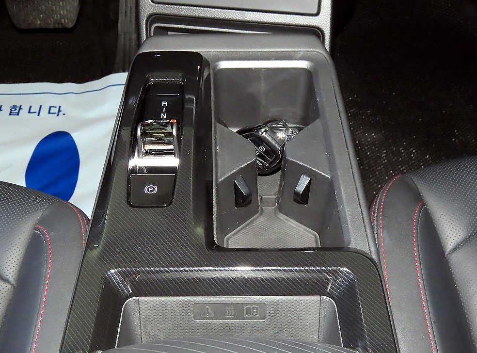 KG모빌리티(쌍용)  액티언 2WD S7 사진 12