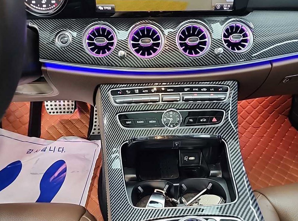 벤츠 E 클래스 E300 아방가르드 사진 10