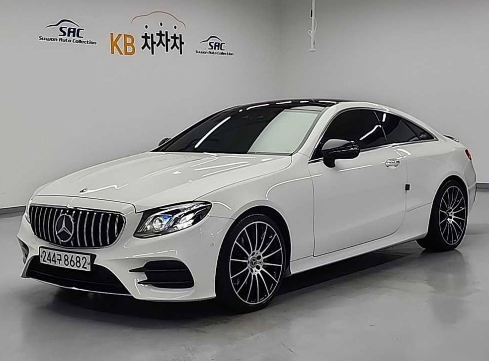 벤츠 E 클래스 E220d 쿠페