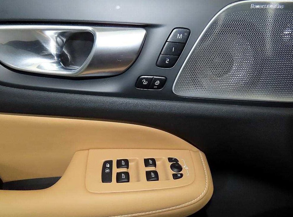 볼보 S60 B5 얼티메이트 브라이트 사진 13