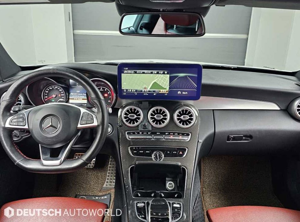 벤츠 C 클래스 C200 쿠페 사진 7