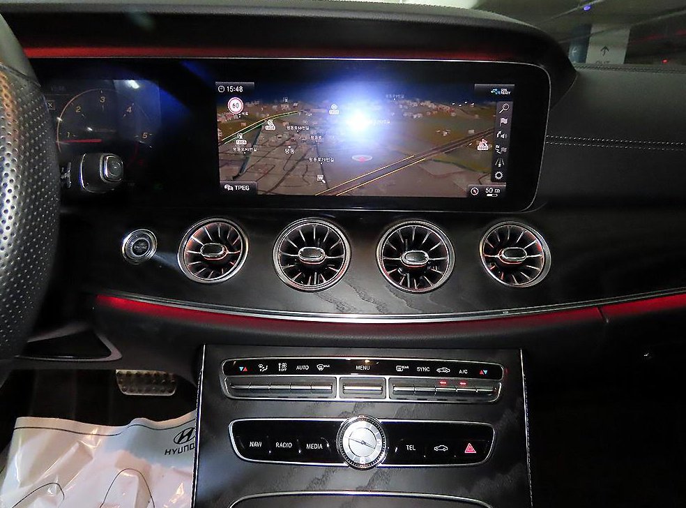 벤츠 E 클래스 E220d 카브리올레 사진 14