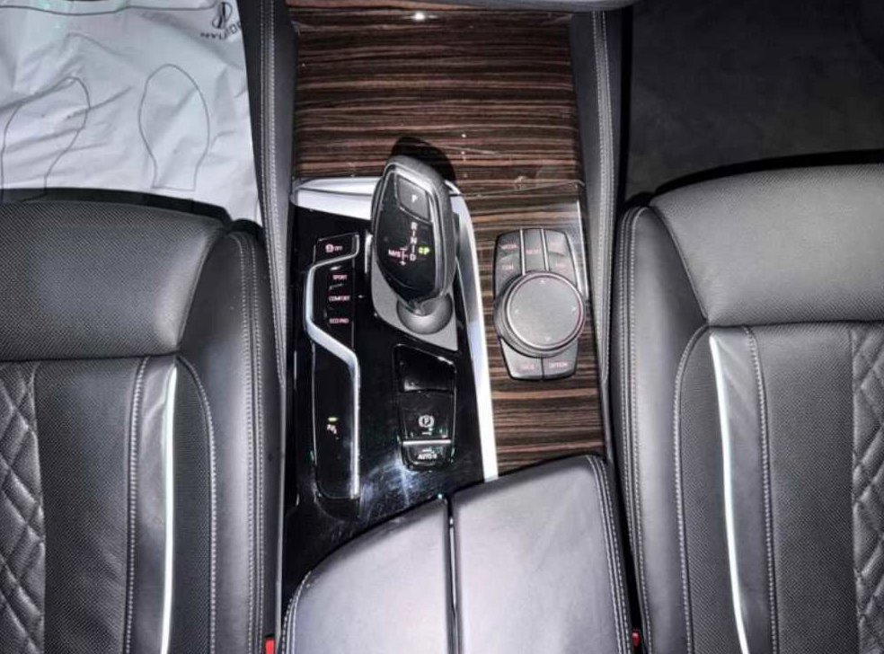 BMW 5시리즈 523d 럭셔리 사진 12