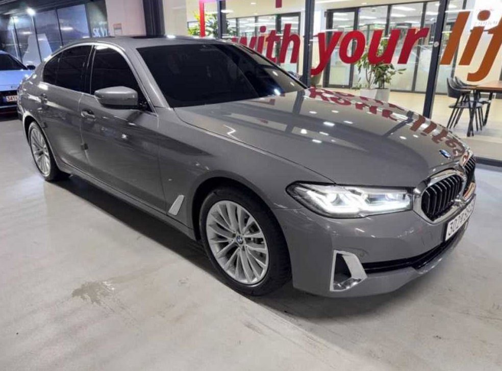 BMW 5시리즈 523d 럭셔리 사진 2