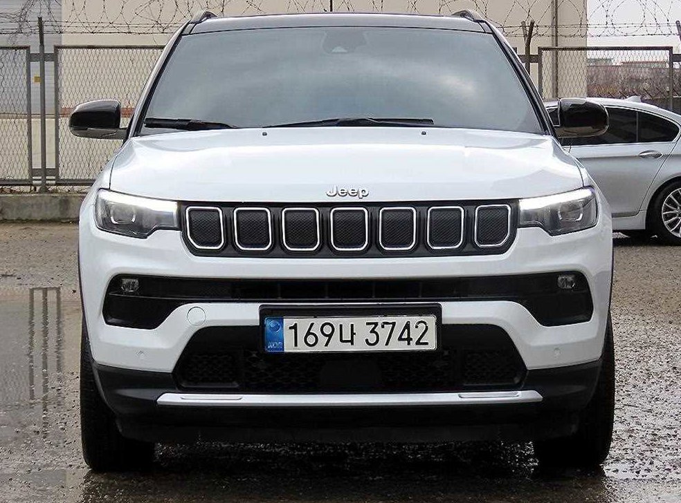 지프 컴패스 2.4 AWD 리미티드