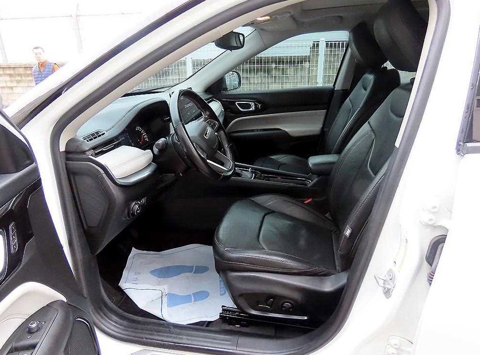 지프 컴패스 2.4 AWD 리미티드 사진 5