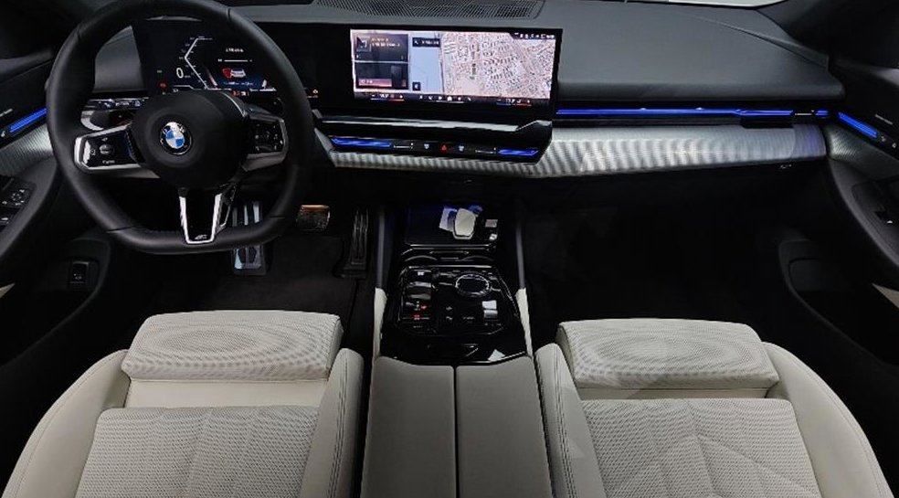 BMW 5시리즈 520i 사진 10
