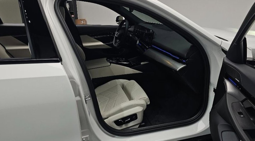 BMW 5시리즈 520i 사진 16