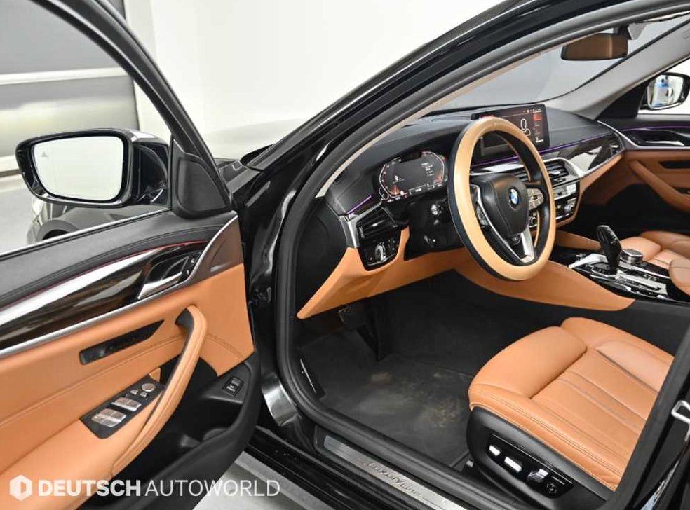 BMW 5시리즈 520i M 스포츠 사진 11