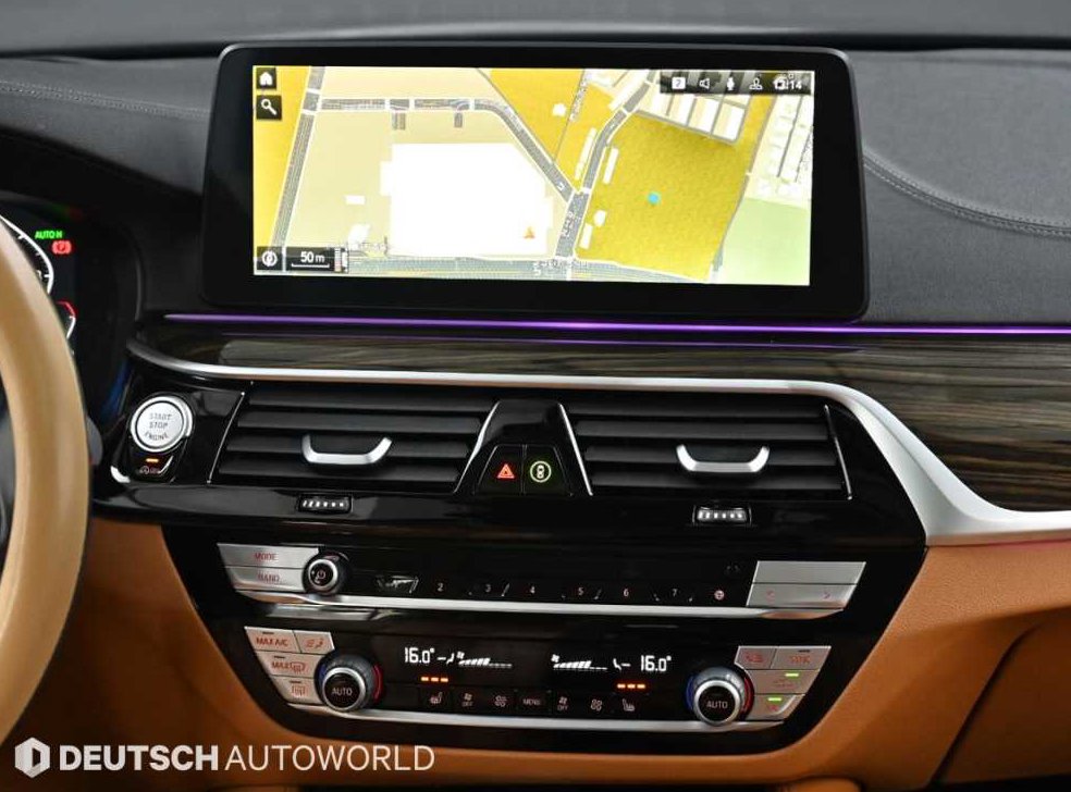 BMW 5시리즈 520i M 스포츠 사진 14