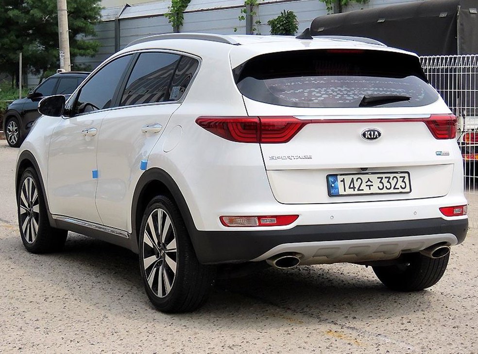 기아 스포티지 디젤 2.0 2WD 스타일 에디션 사진 3