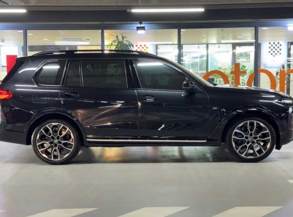 BMW X7 xDrive 40i M 스포츠 사진 3