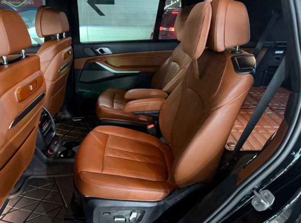 BMW X7 xDrive 40i M 스포츠 사진 7
