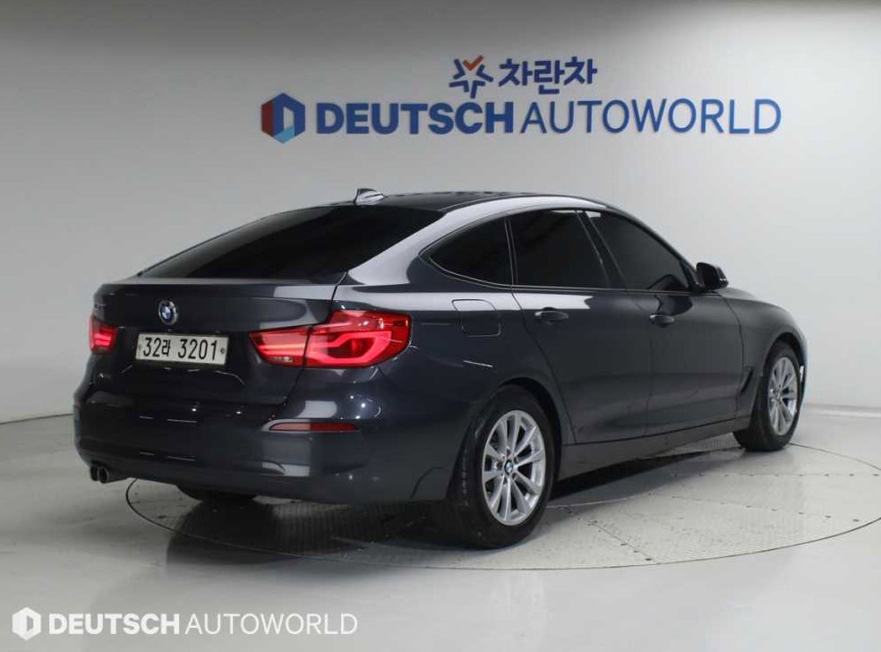 BMW 그란투리스모 GT 320D xDrive 사진 2