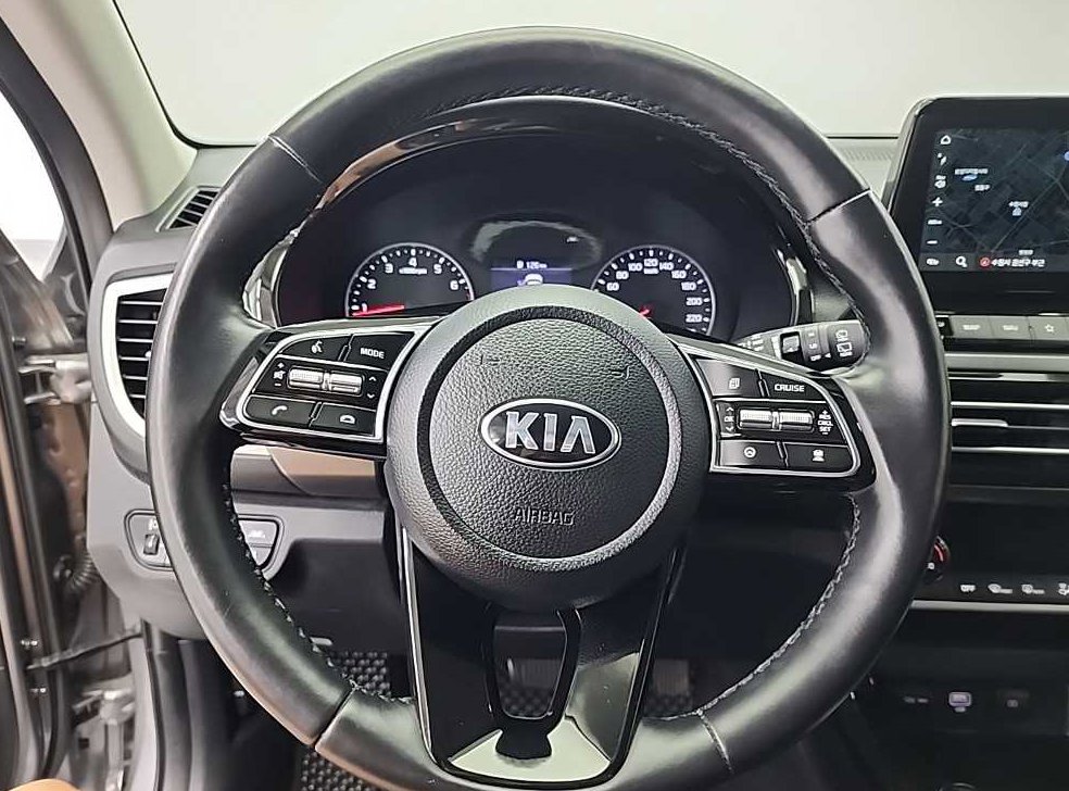 기아 셀토스 가솔린 1.6 터보 2WD 사진 9